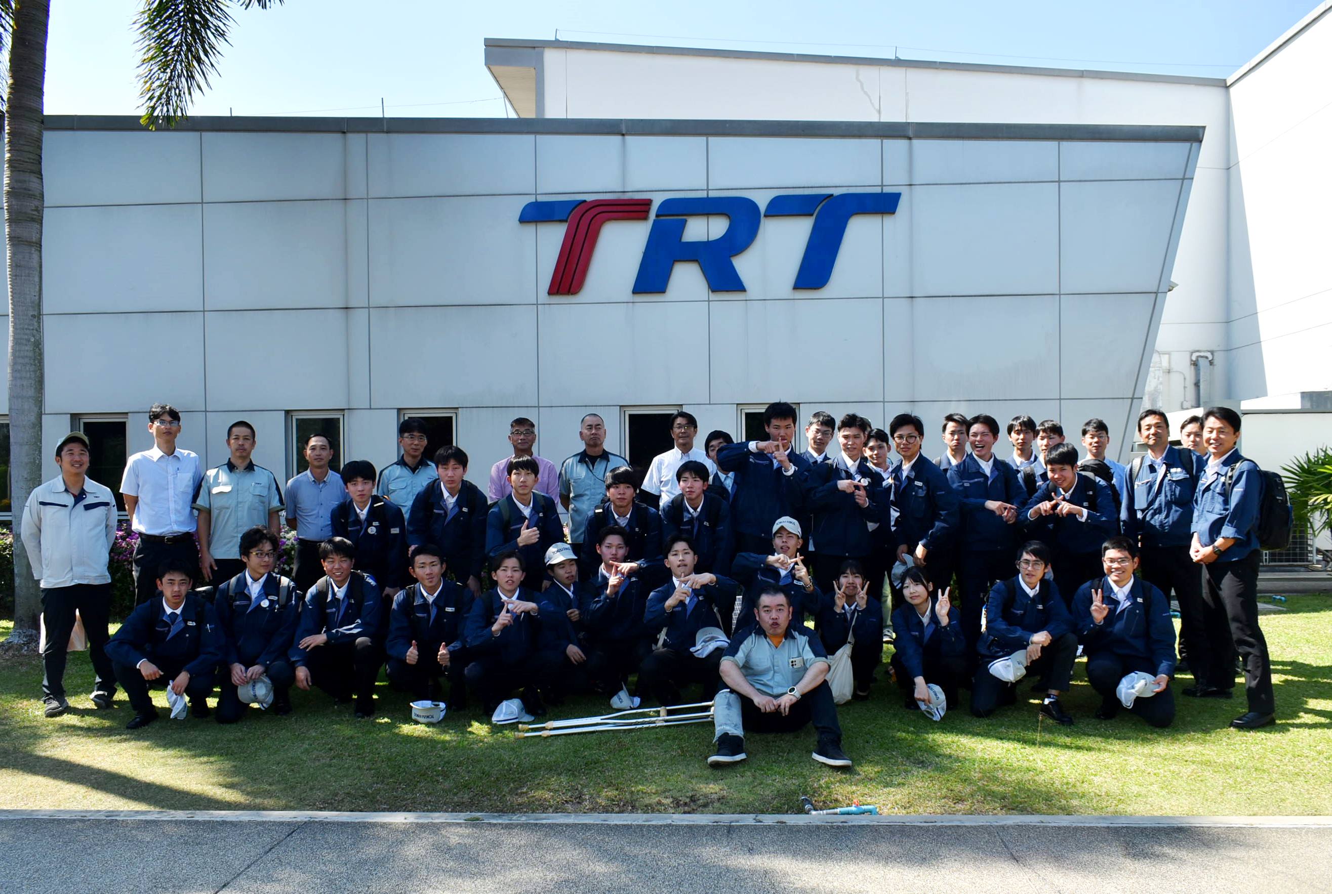 海外研修（タイ） | トピックス | 東海理化学園 | 株式会社東海理化